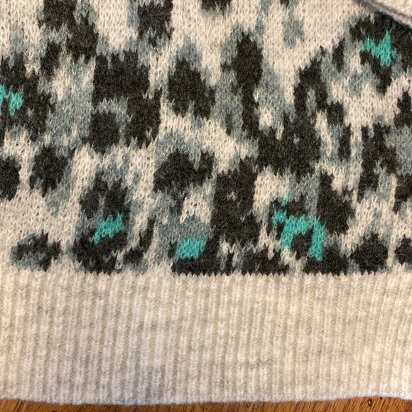 New Ann Taylor Loft womens animal cheetah print grey and teal wool blend sweater - Picture 3 of 6